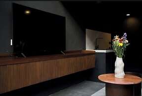 Wolu Designer Loft - Private Pool