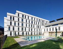 The Residential Club Blink