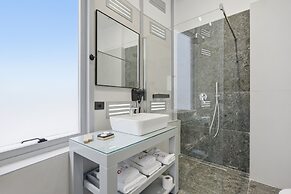 Cela Hotel