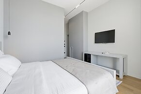 Cela Hotel