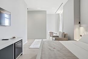Cela Hotel