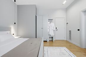 Cela Hotel