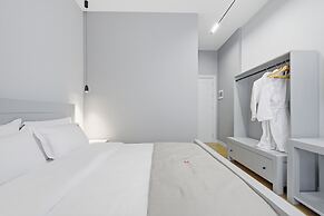 Cela Hotel