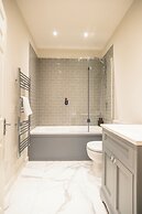 Stunning Flat in Centre of Cheltenham