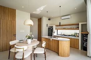 IVY Villa 1
