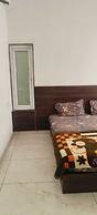 Hotel Reengus Raj