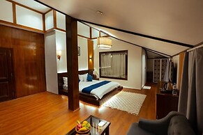 Walnut Village Resort