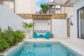 White Manta Villa