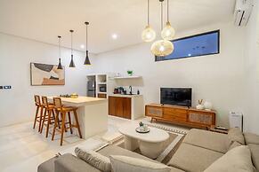 White Manta Villa