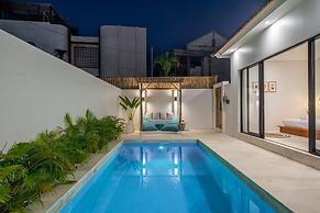 White Manta Villa