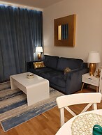 Riverfront by Grand Apartments