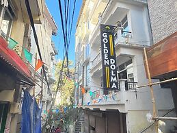 Darjeeling Hotel Dolma Golden
