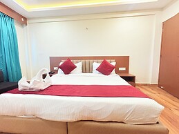 Darjeeling Hotel Dolma Golden