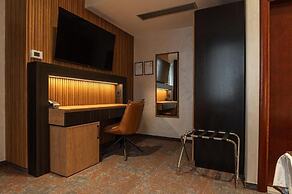 Hotel Astral