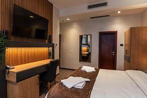 Hotel Astral