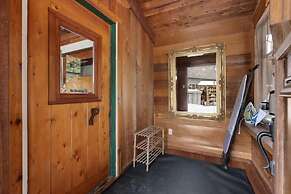 Squamish Cabins