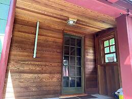 Squamish Cabins