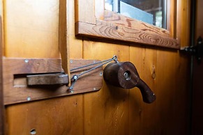 Squamish Cabins