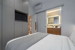 Green Blue Castella Luxury Suites The Portside