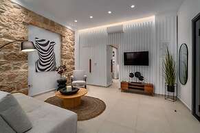 Green Blue Castella Luxury Suites The Portside