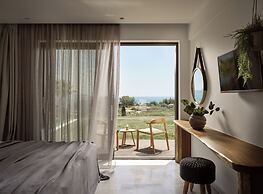 4-bedroom Private Villa, Sea View & Swimming Pool