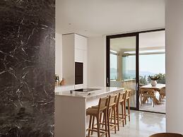 4-bedroom Private Villa, Sea View & Swimming Pool