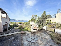 Ostrica Apartment