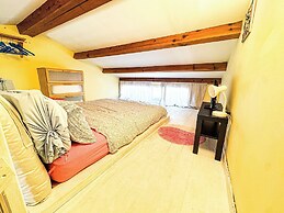 Ostrica Apartment