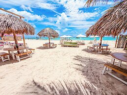 LOS CORALES del Mar STUDIOS & SUITES SPA