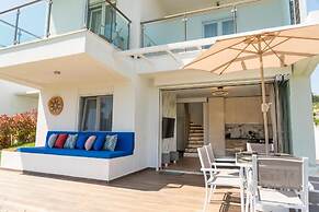 Sani Beverly Hills Luxury Villas