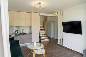 Sani Beverly Hills Luxury Villas