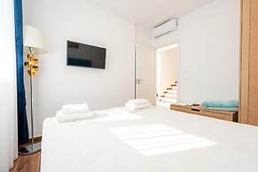 Sani Beverly Hills Luxury Villas