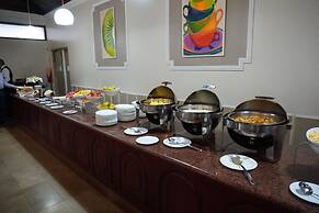 HOTEL AJAVI