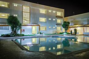HOTEL AJAVI