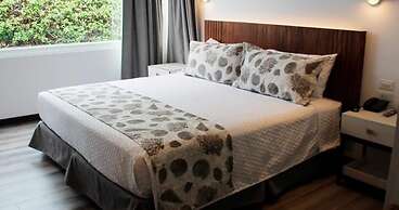 HOTEL AJAVI