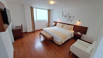 HOTEL AJAVI