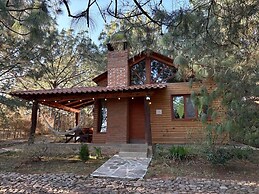 Paseo del Llano Cabañas & Suites