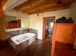 Paseo del Llano Cabañas & Suites