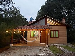 Paseo del Llano Cabañas & Suites