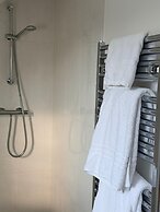Ardbrin Lodge Guest Accommodation
