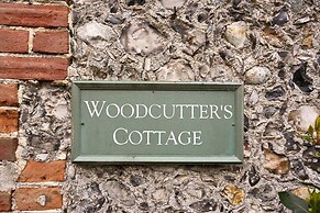 Host Stay Woodcutters Cottage