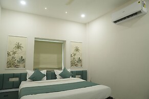 Hotel South Square
