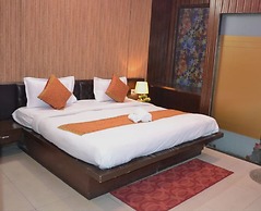 Hotel Sara Crown Palace