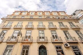 Chiado Deluxe by Homing