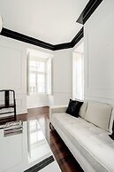 Chiado Deluxe by Homing