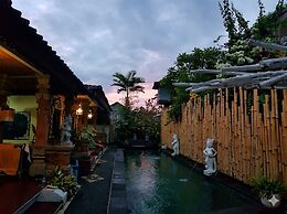 Inn Between Hostel