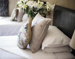 ARISTA GUESTHOUSE
