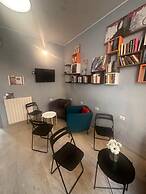 Lion University & Youth Hostel Milan