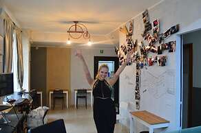 Lion University & Youth Hostel Milan