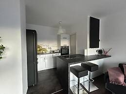 FarawayHomes Studio Bruck 17